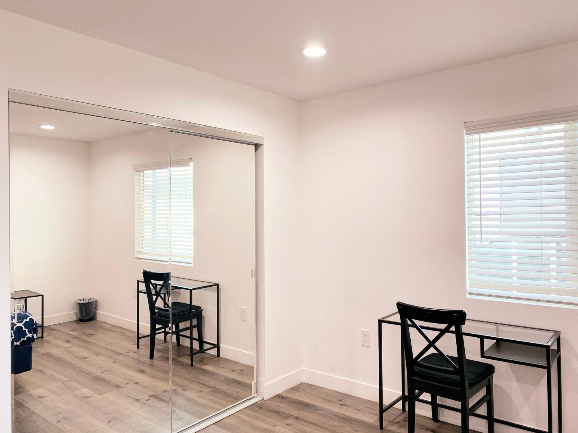 Casa de férias Modern 3br In Mid-city *