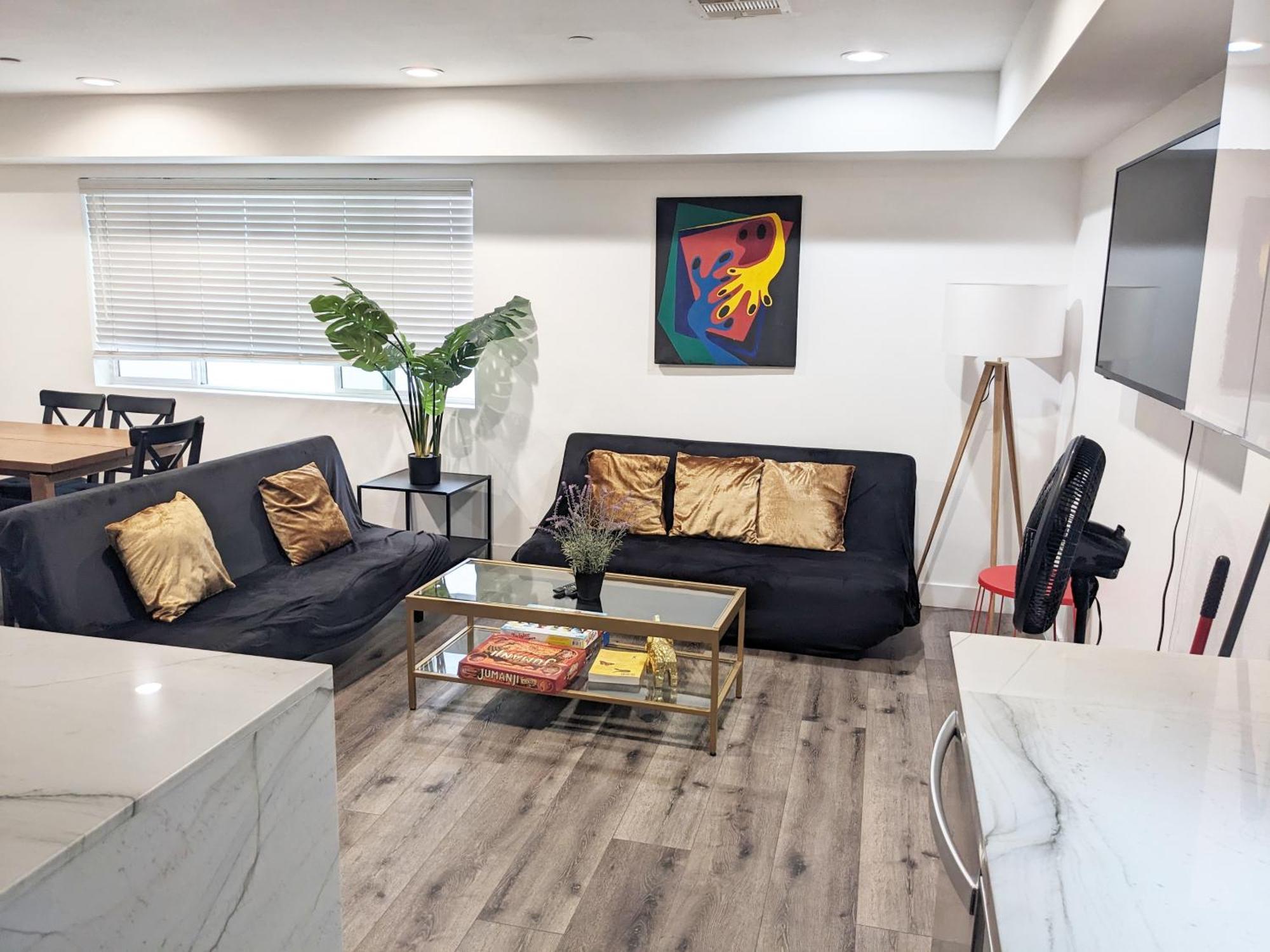 Casa de férias Modern 3br In Mid-city